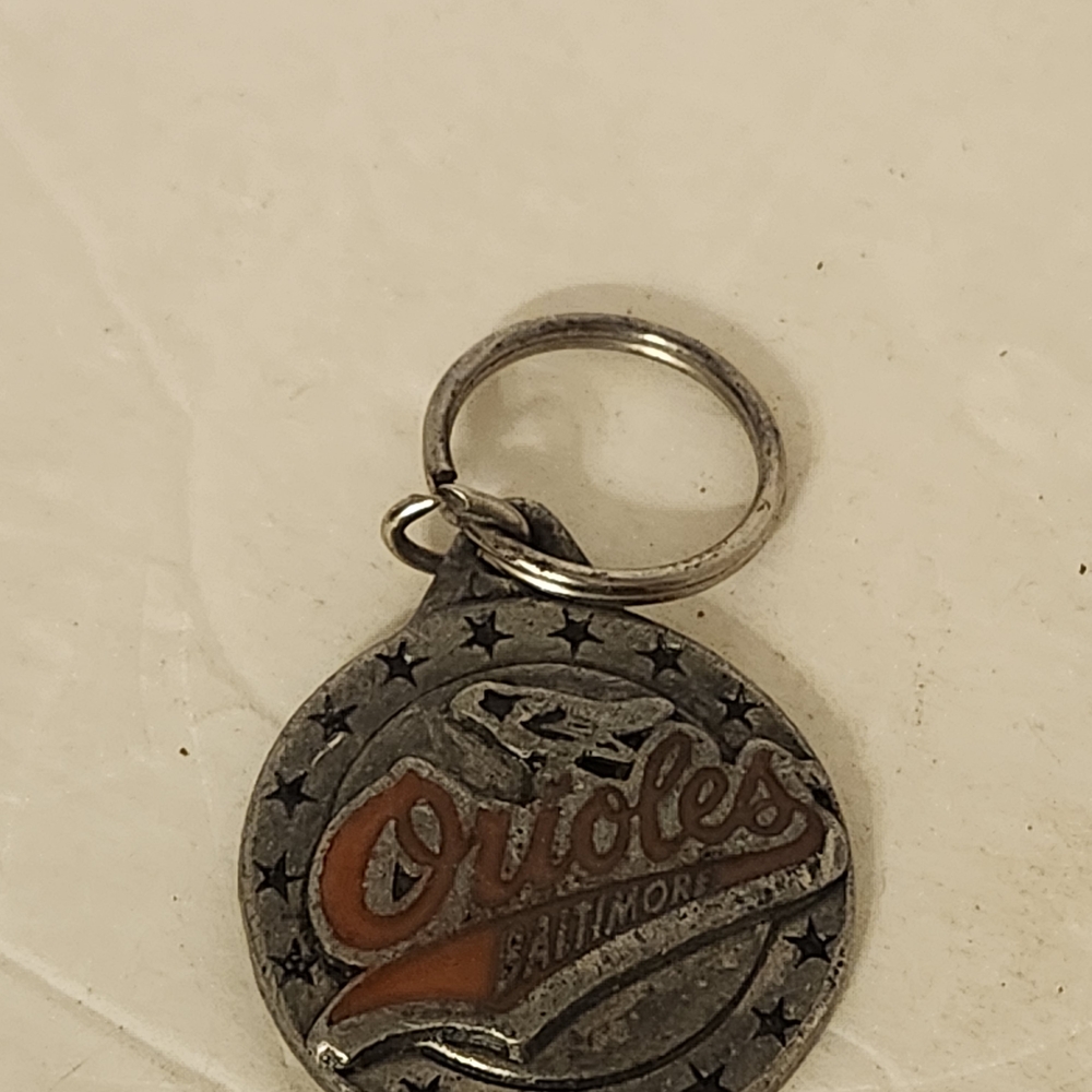 MLB Silver and Orange Key Holder